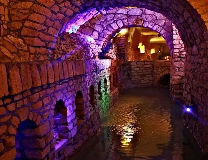 شهر زیر زمینی کاریز کیش