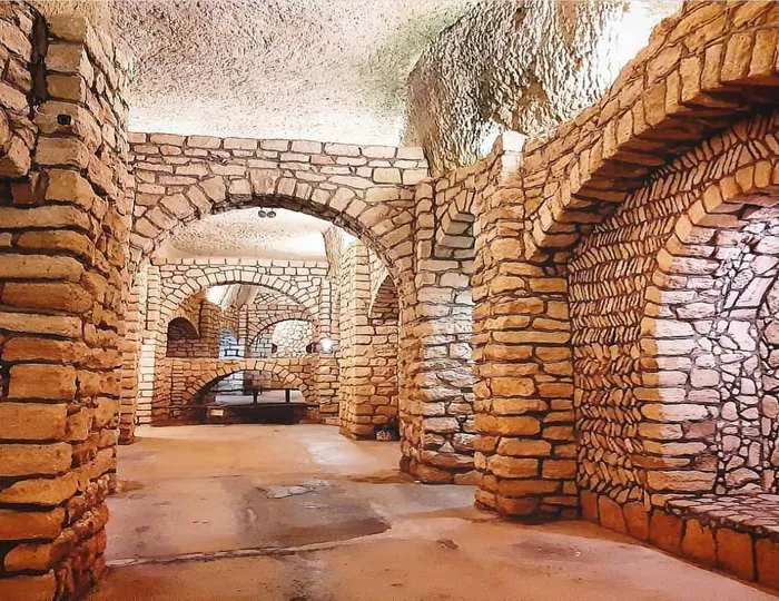 شهر زیر زمینی کاریز کیش