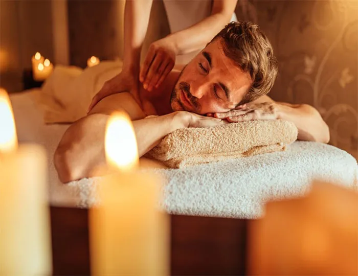 ماساژ رایکا اسپا کیش